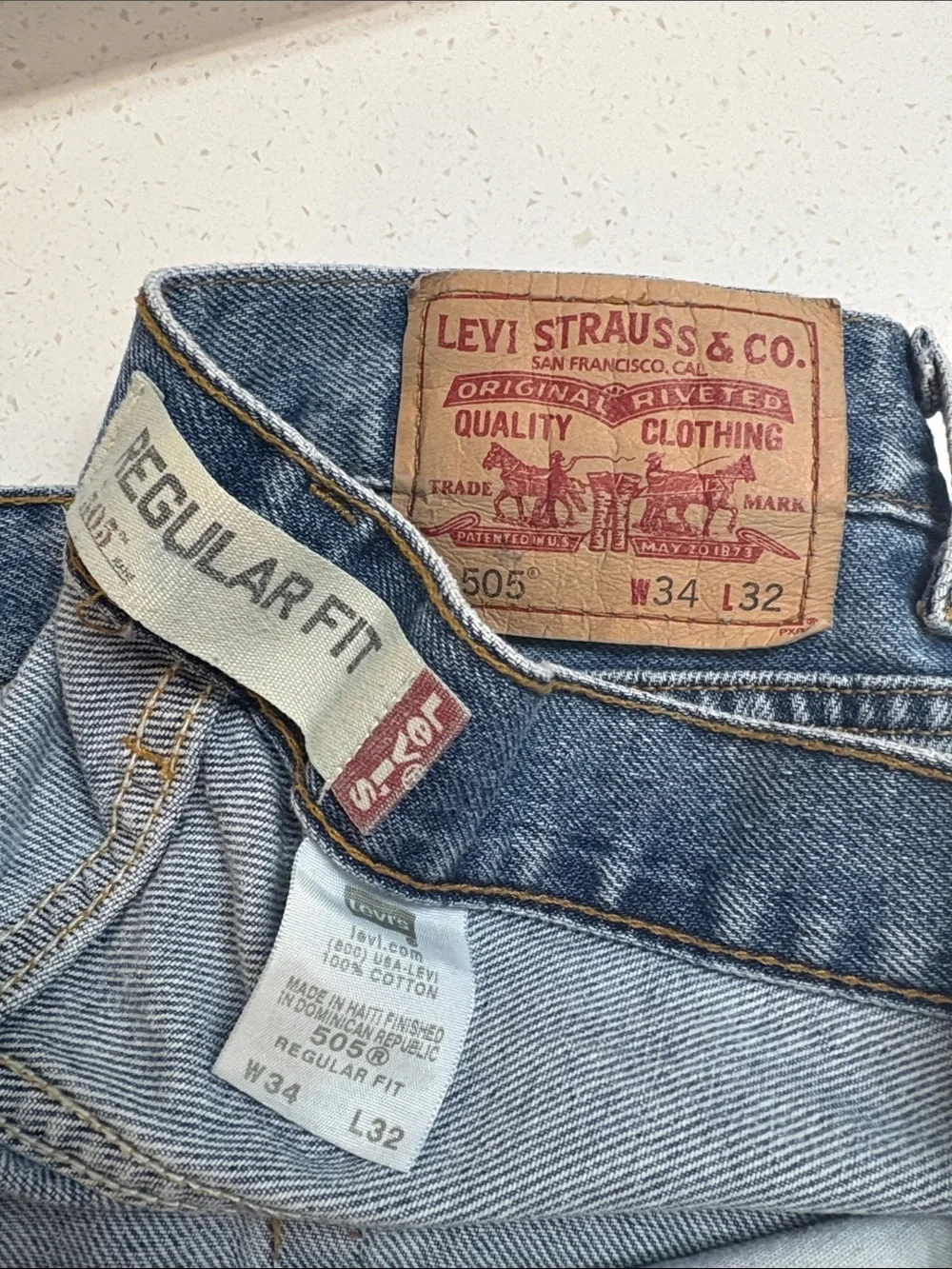 Levi's Men's Regular Fit 505 Jeans - 34 x 32